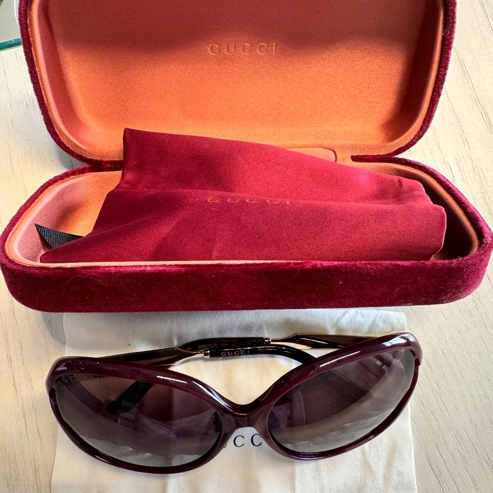 Gucci Mauve Sunglasses